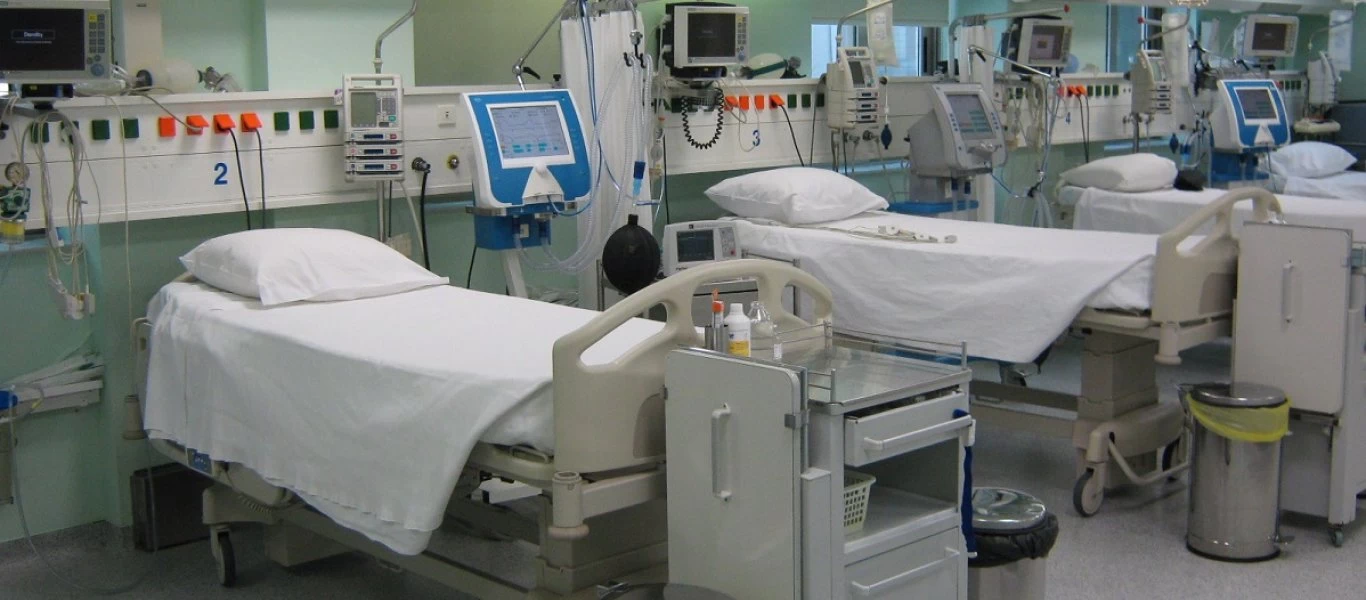 Λαμία: Παραμένει στην εντατική η 56χρονη που πνίγηκε από κρέας πριν τον γάμο του γιου της